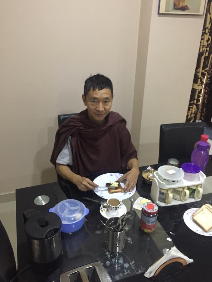 Travelling Troopers Homestay Varanasi Eksteriør bilde